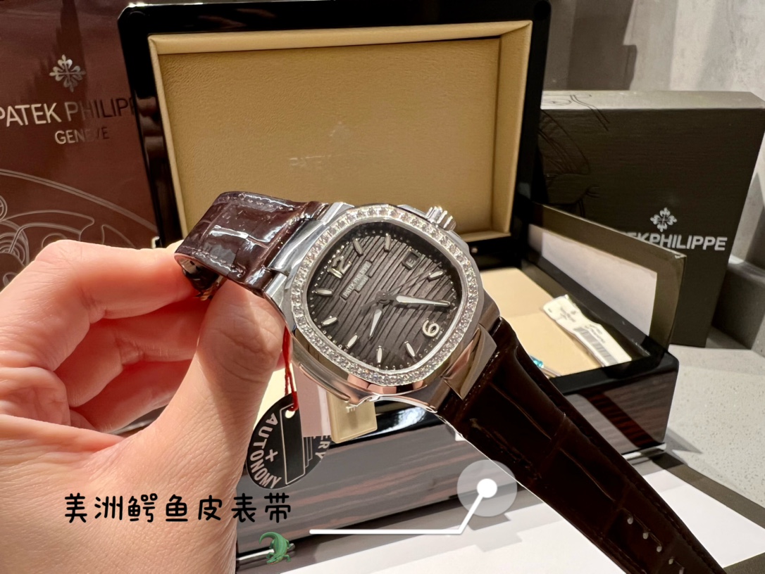 百达菲丽鹦鹉螺7010R 瑞士石英鳄鱼皮