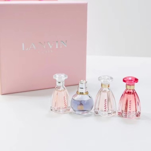 Lanvin Miniature Perfume Set - 4.5ml x 4 - Éclat, Modern, Sexy, Blossom Princess 1 Lanvin Miniature Perfume Set - 4.5ml x 4 - Éclat, Modern, Sexy, Blossom Princess