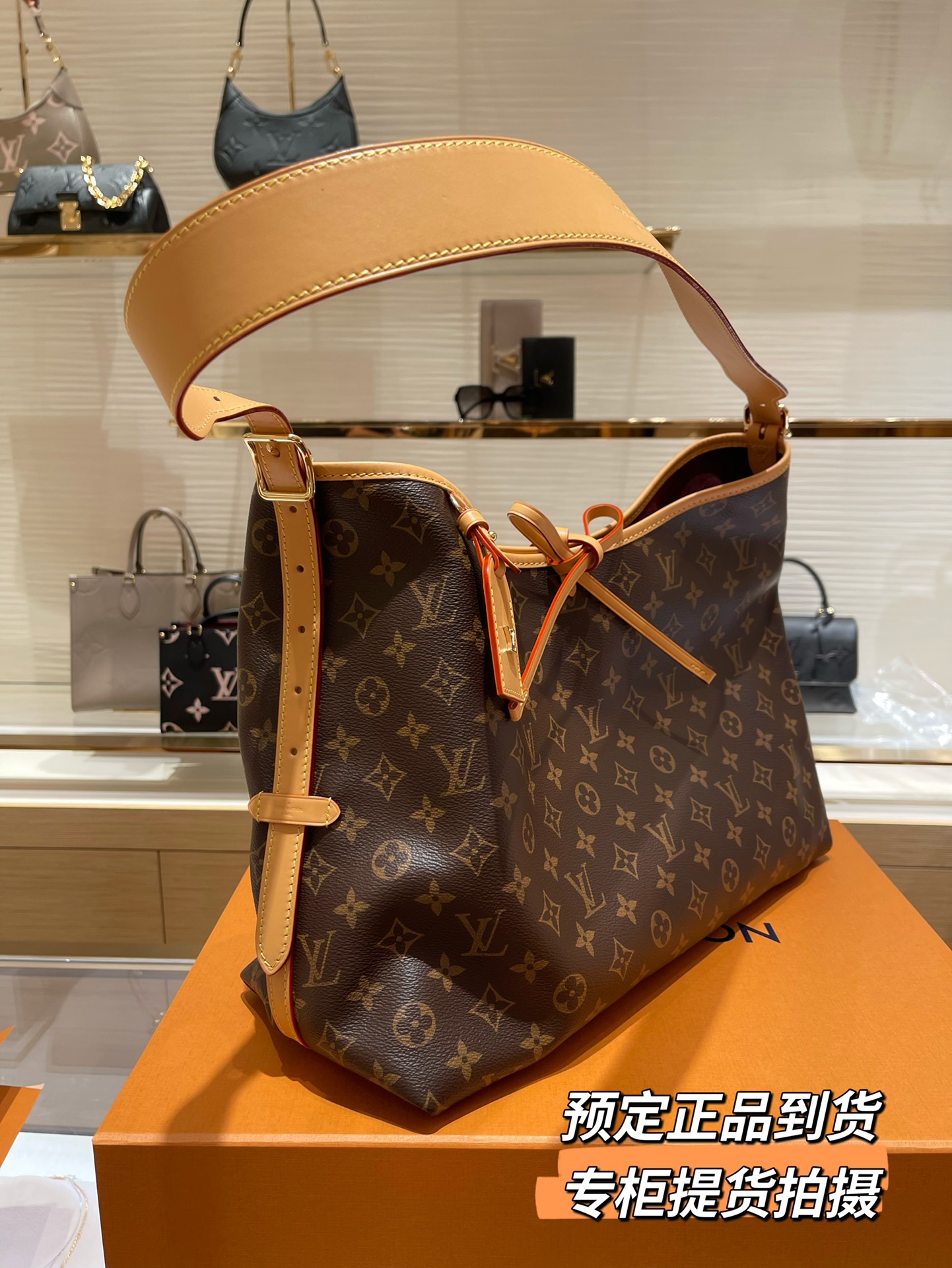 𝐂𝐀𝐑𝐑𝐘𝐀𝐋𝐋 中号#M46197# 预定正品到货‼️
忍不住立马随手来几张，
实物上身真的巨好看，强烈安利入手！