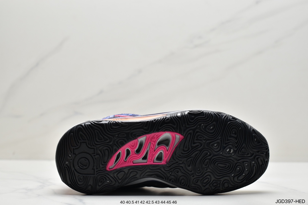 180 Nike Zoom KD15全新的 Zoom KD 15使用了全掌＋前掌扇形重叠式气垫配置DM1056-700 DM1054-100