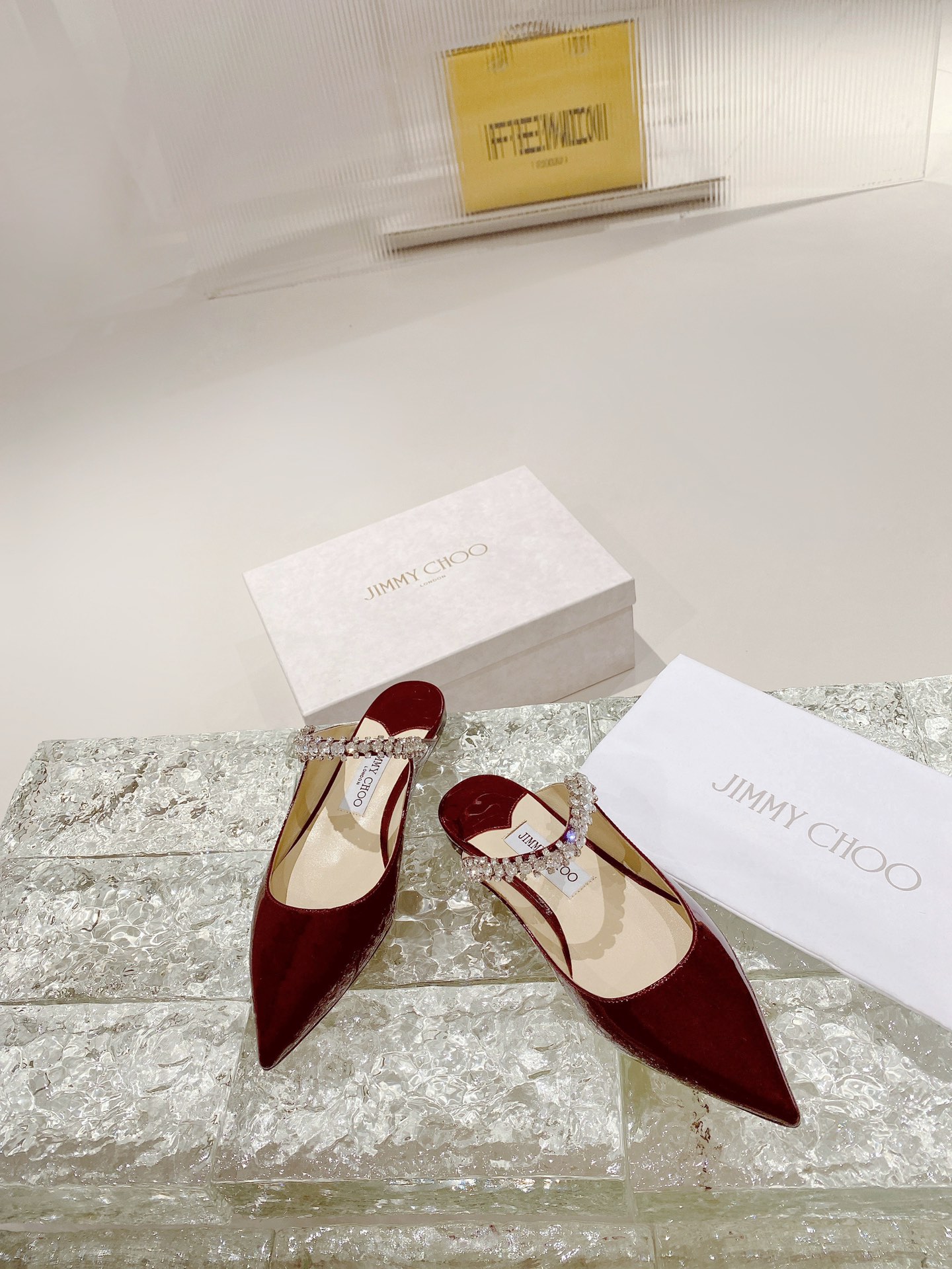 JIMMY CHOO ポインテッドトゥパンプス 輸入漆皮 フルグレインクリスタルシープスキン イタリア製本革底 1.0/6.5/8.5cm