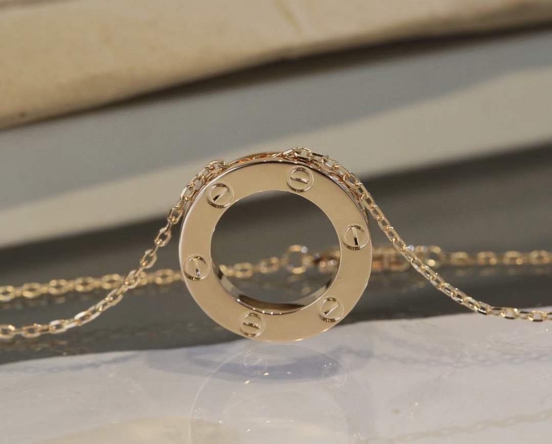 Cartier Cartier/卡地亚 玫金瑰全钉 圆锁饼骨项链