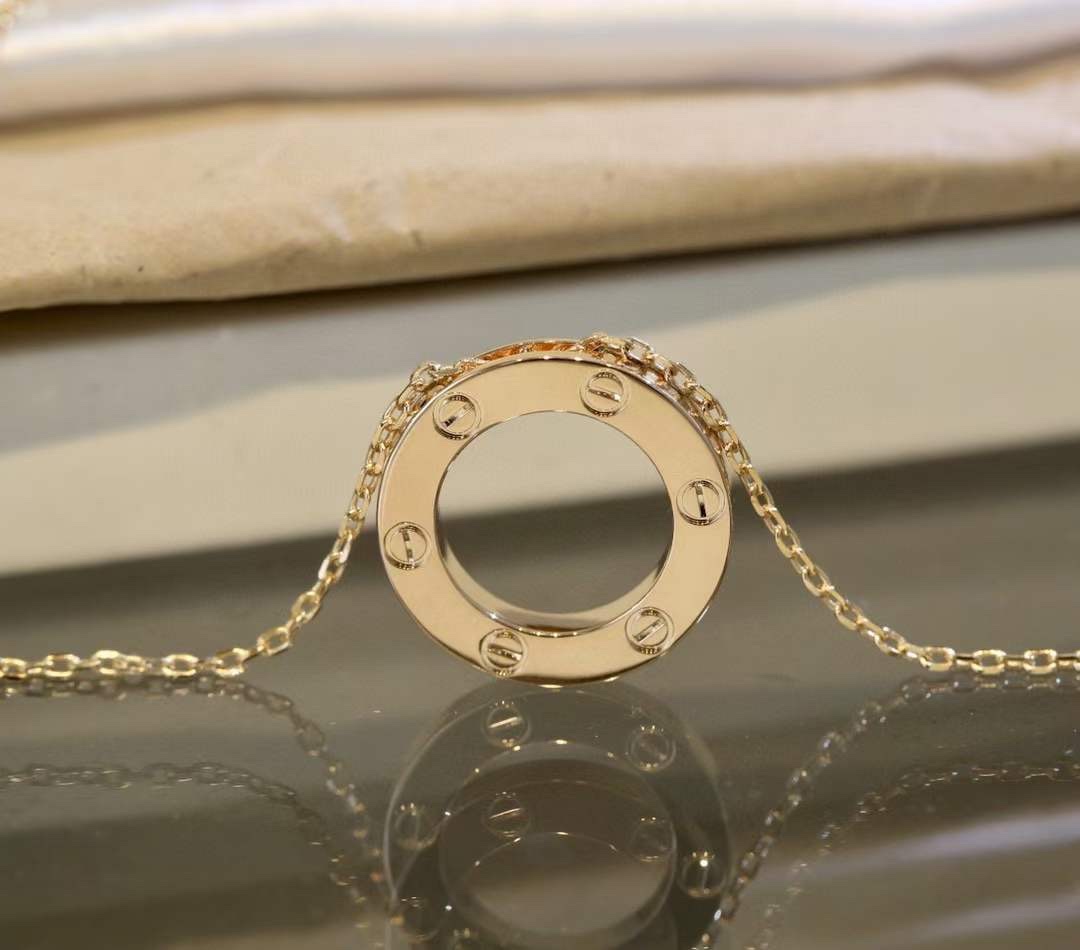 Cartier Cartier/卡地亚 玫金瑰全钉 圆锁饼骨项链