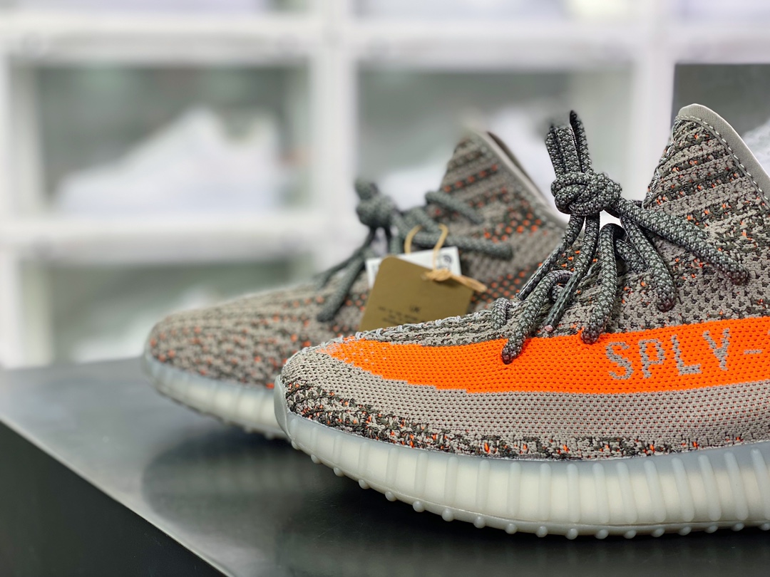 Yeezy Boost 350 V2 ”Beluga/Reflectiv” GW1229