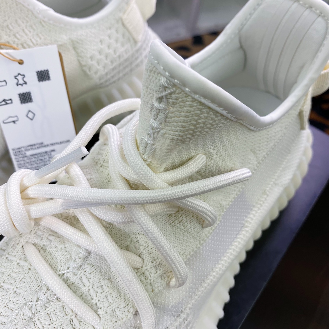 Kanye West x Yeezy Boost 350 V2 ”Pure Oat” Versatile Light Popcorn ”Pure White 2.0 Ice Cream” HQ6316