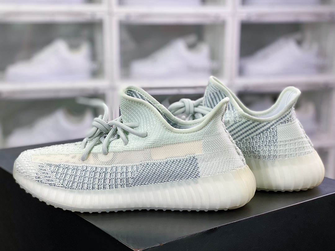 Kanye West x Yeezy Boost 350 V2 ”Pure Oat” all-match lightweight ”side-through new ice blue stitching starry sky” FW5317