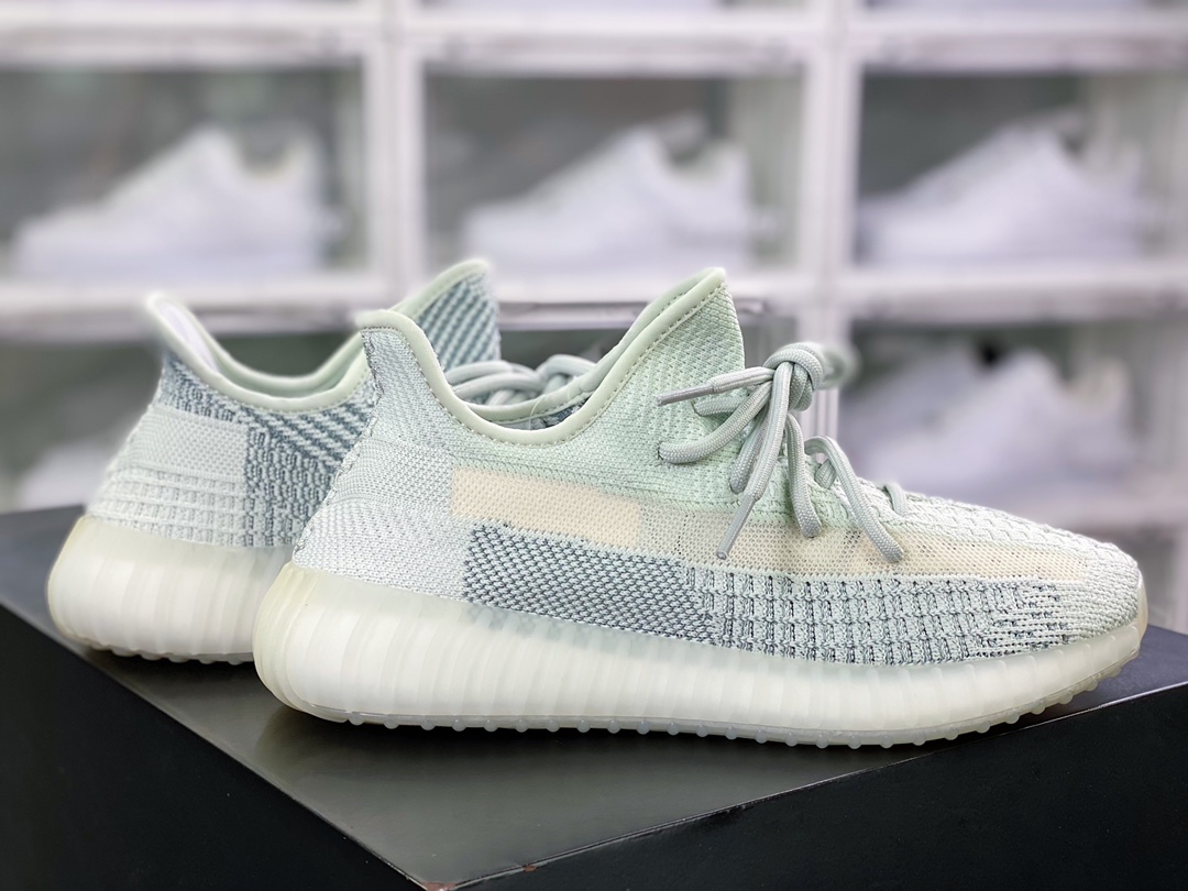 Kanye West x Yeezy Boost 350 V2 ”Pure Oat” all-match lightweight ”side-through new ice blue stitching starry sky” FW5317