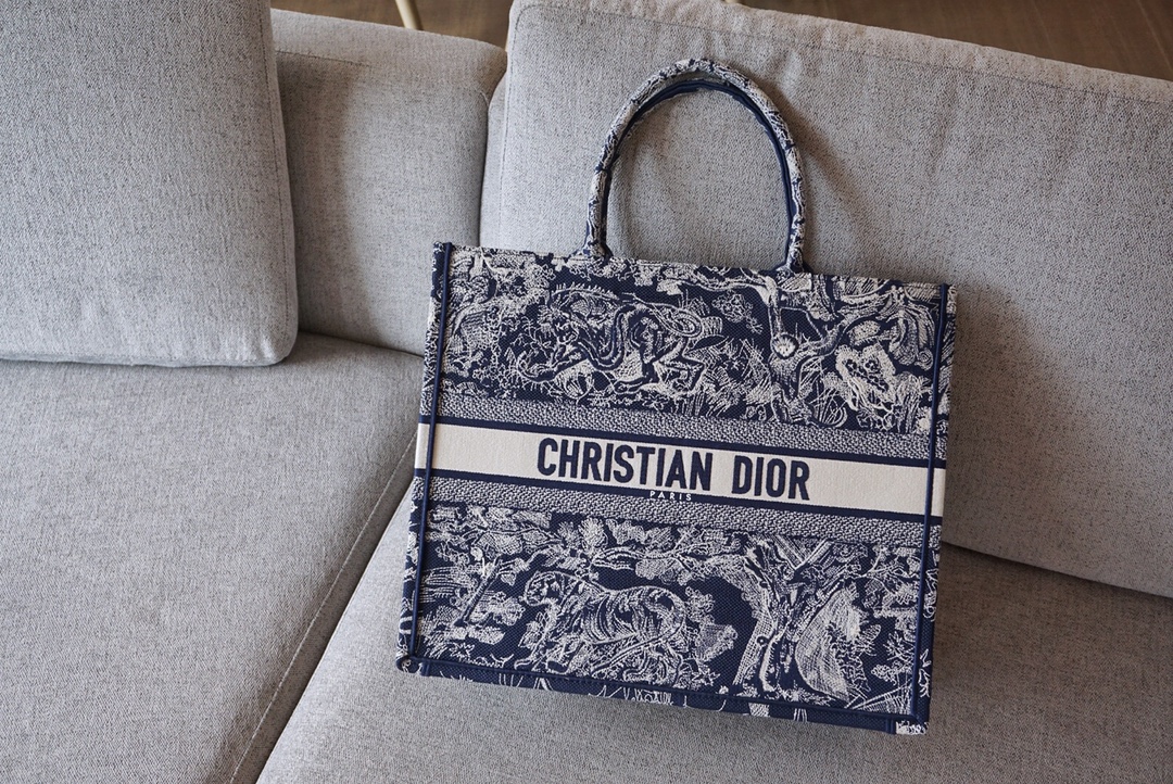 Dior Book Tote Handbags Tote Bags Blue