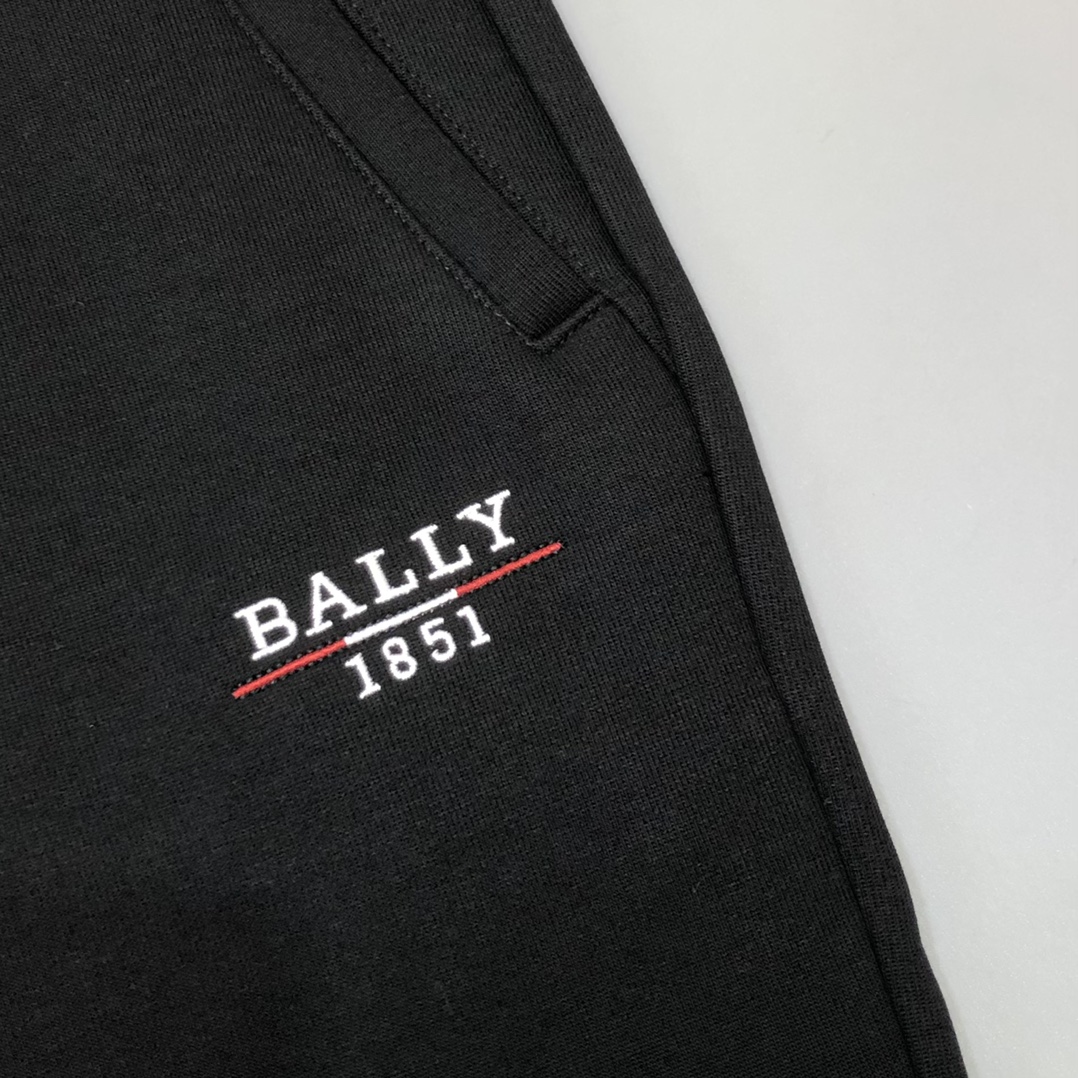 B*ally 1851系列新品休闲立领拉链外套卫裤套装