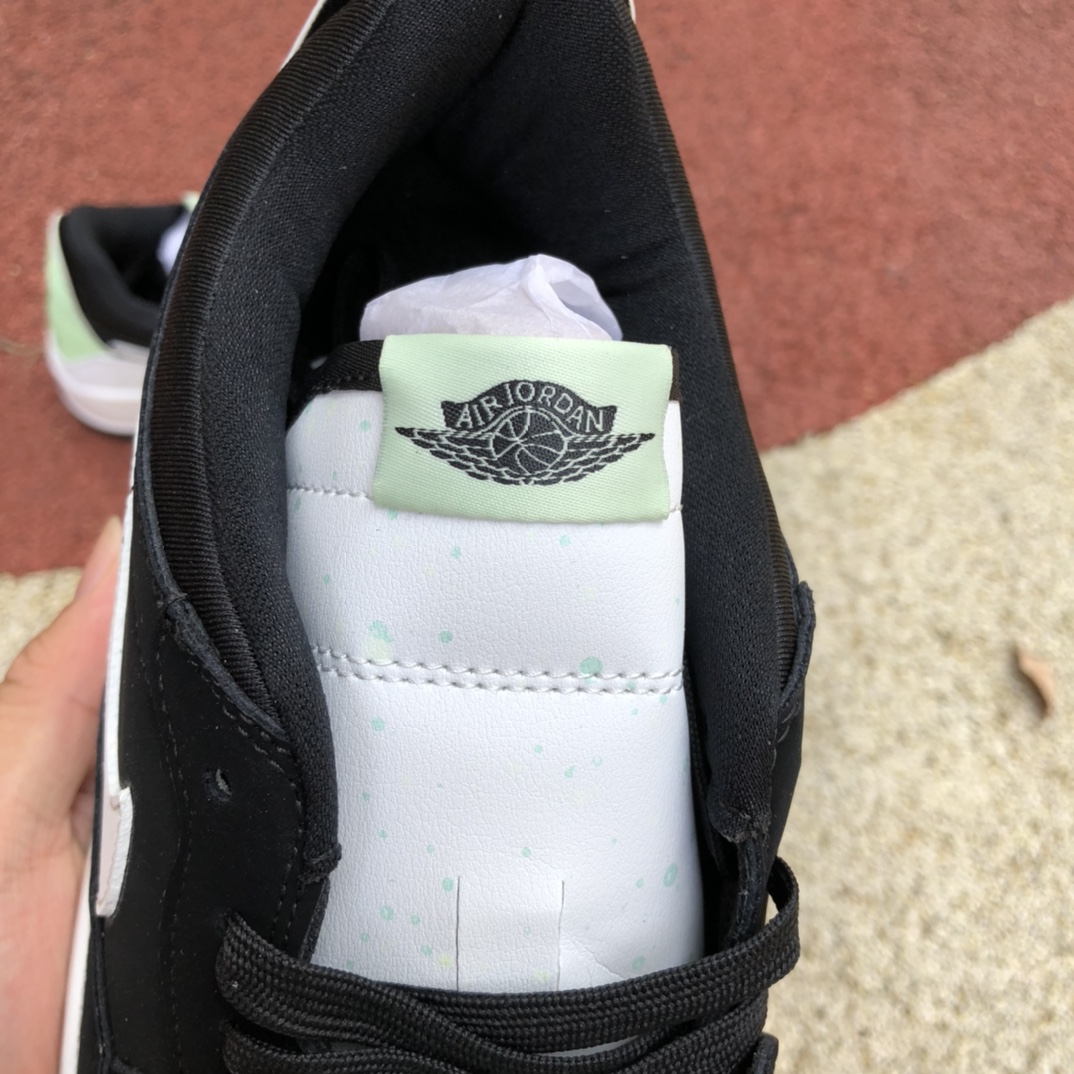 aj312熊猫荧光绿泼墨 300  Air Jordan Legacy 312 Low 荧光泼墨熊猫 CJ5500-013