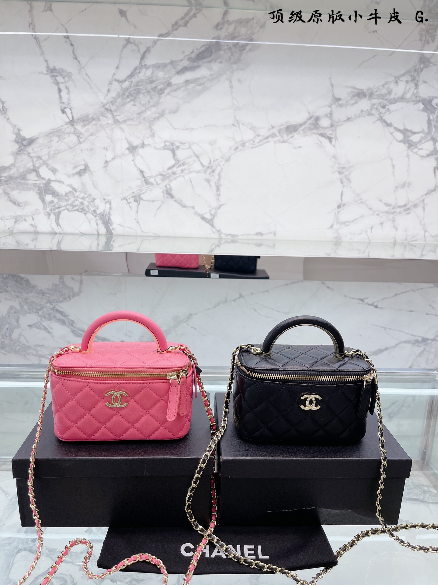 L5 原版皮 Chanel 手提化妆箱 搭配很适这季节 复古氛围感瞬间拉满 尺寸18 13cm