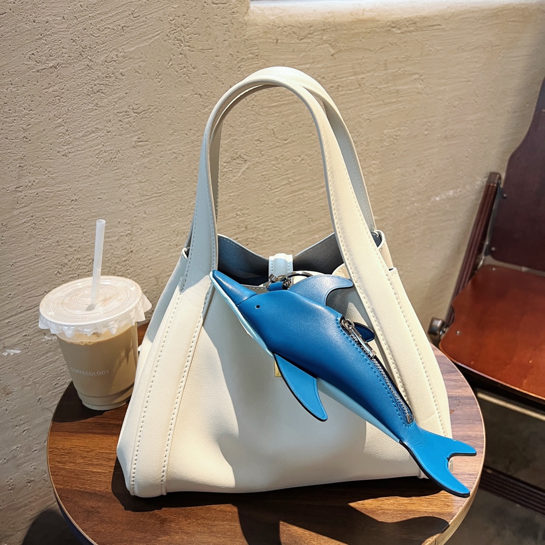 LOEWE bag Batch: — photo 2