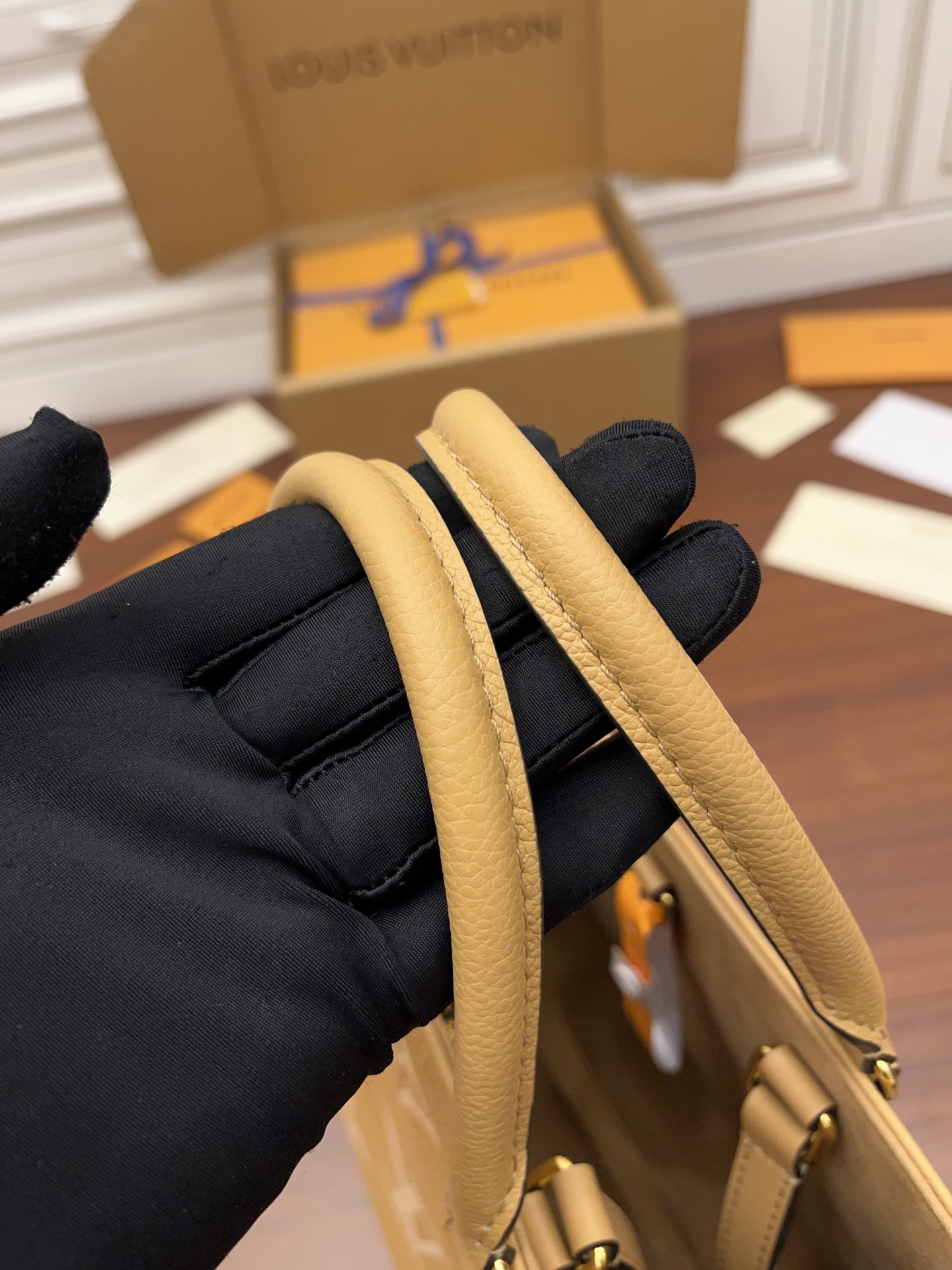 路易威登 Louis Vuitton 高定典藏名品高定成衣时装外套连衣裙衬衫T恤 #6CE3914D 3