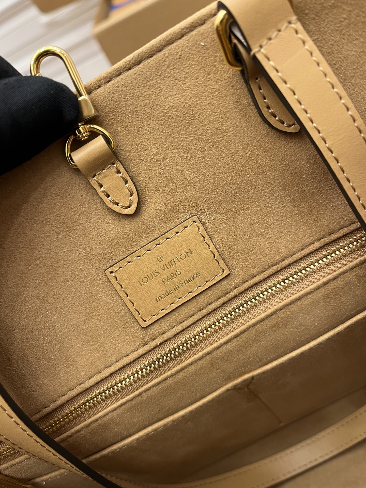 路易威登 Louis Vuitton 高定典藏名品高定成衣时装外套连衣裙衬衫T恤 #6CE3914D 5