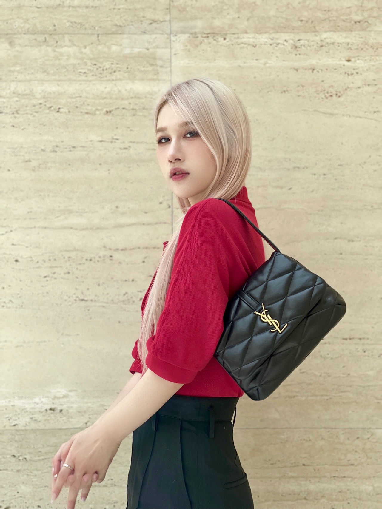 NO:388322,The high appearance of this bag comes from its good texture and design, Saint Laurent, saint laurent19860909这只包的高颜值来自于它的好质感好设计,圣罗兰,saint laurent,Bag