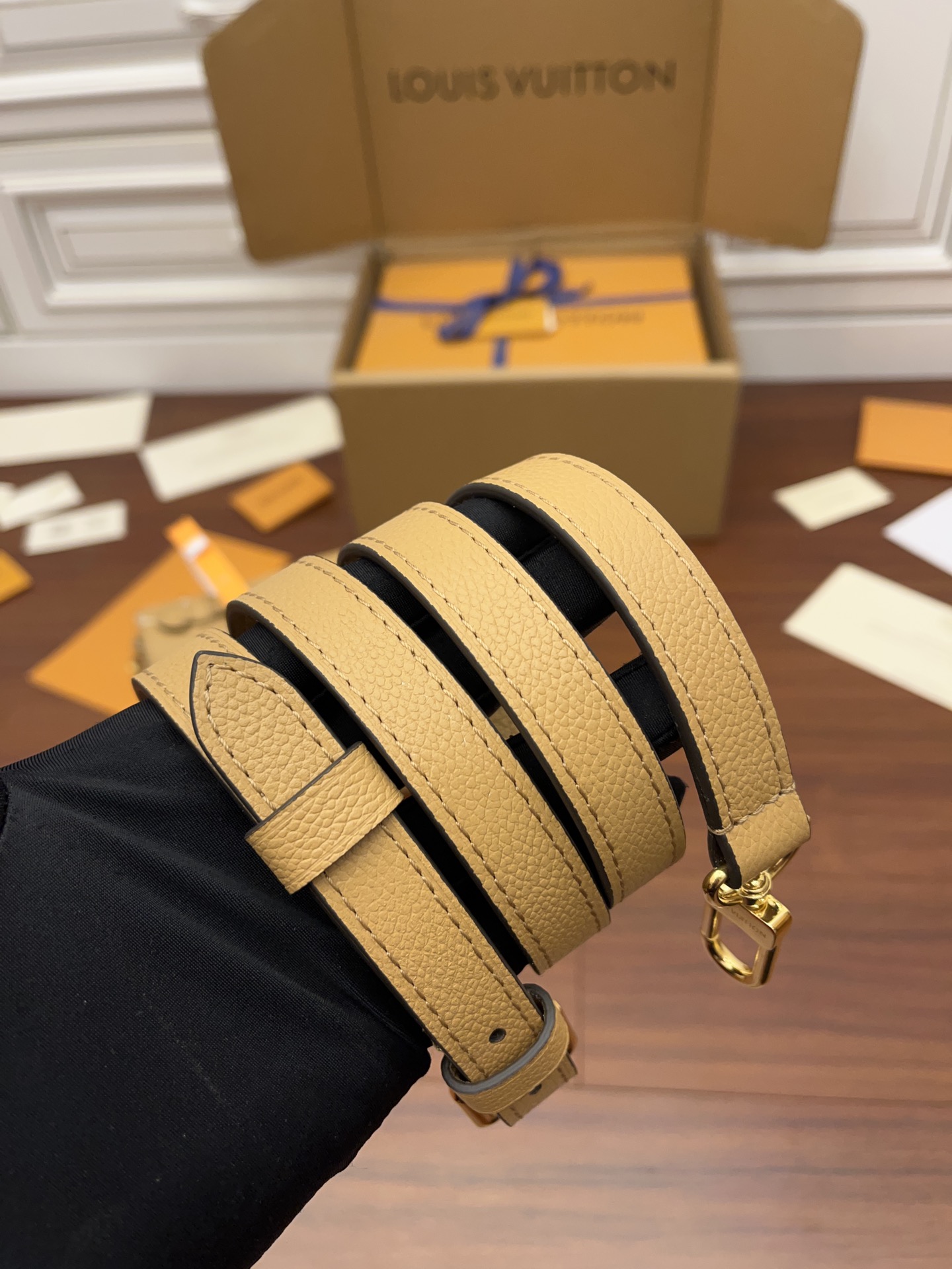 路易威登 Louis Vuitton 高定典藏名品高定成衣时装外套连衣裙衬衫T恤 #20DD5FDC 2