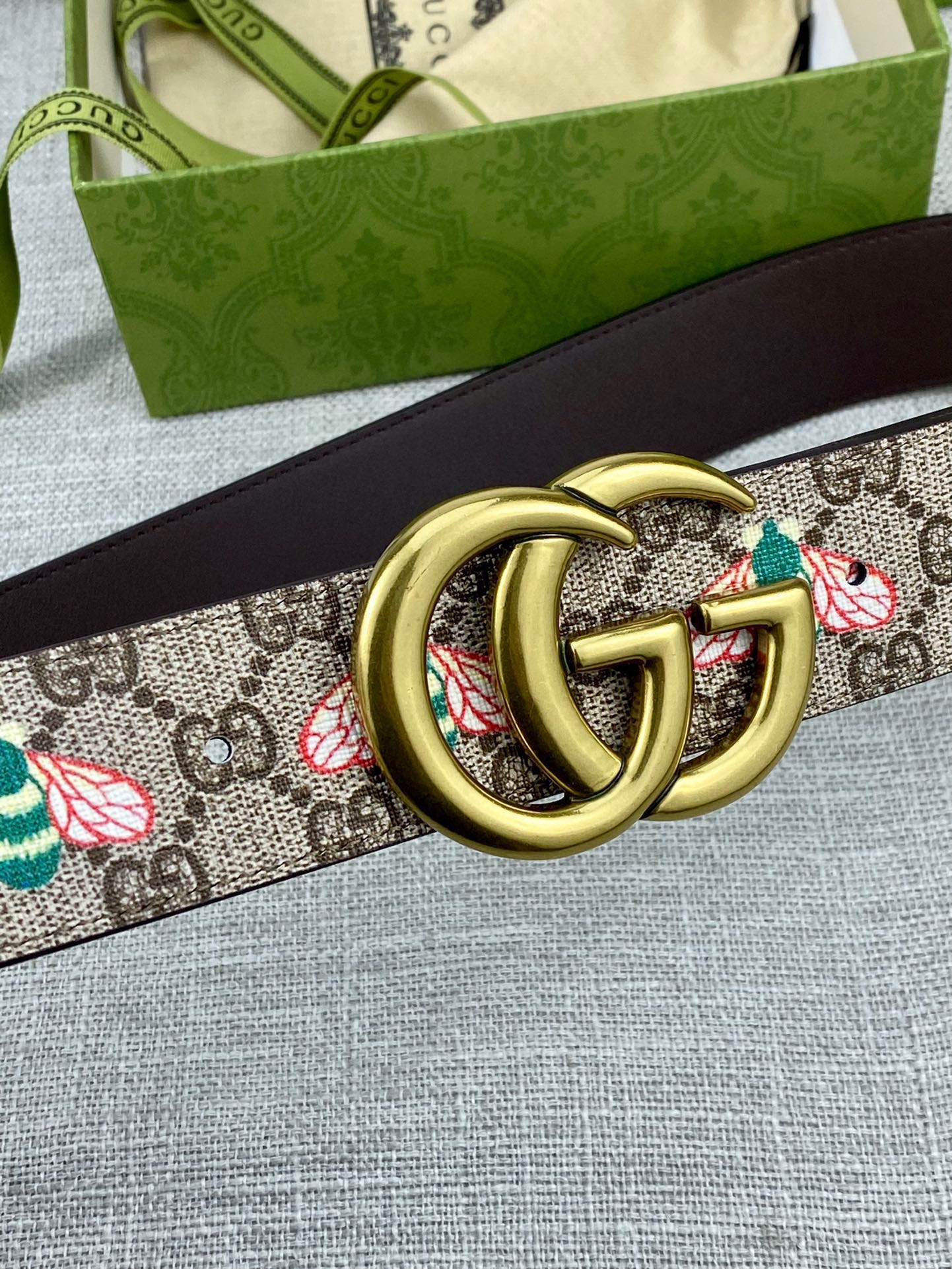 宽度4.0cmGUCCI蜜蜂图案是G
