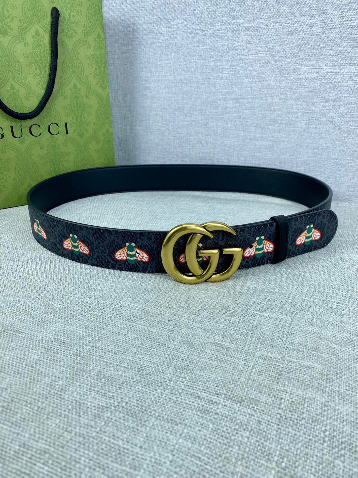 宽度4.0cmGUCCI蜜蜂图案是G
