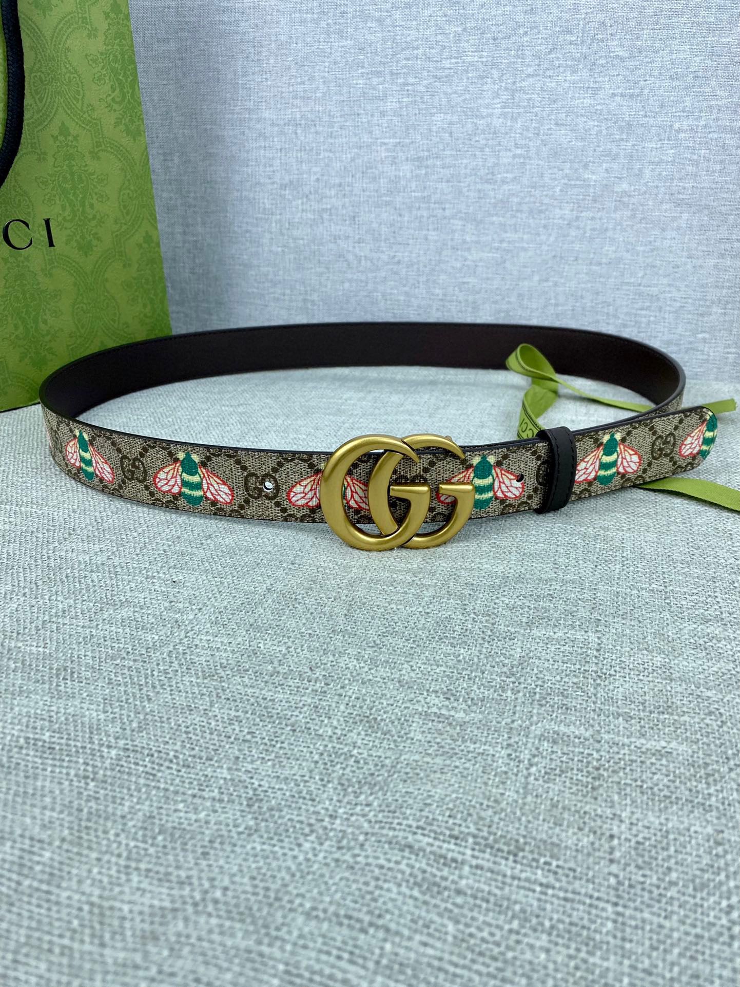 宽度3.0cmGUCCI蜜蜂图案是G