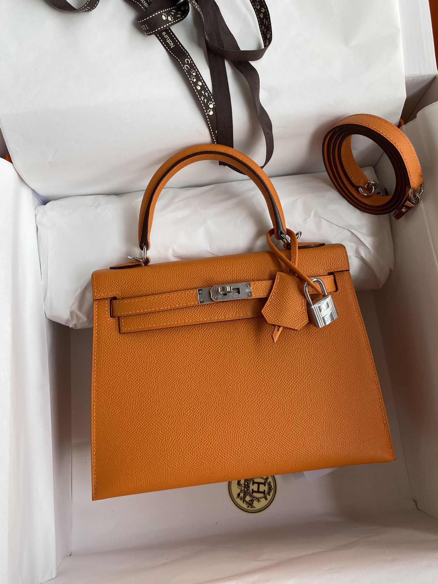 Hermès Kelly 25/28/32cm, cuero Epsom importado de fábrica original [naranja], hebillas doradas y plateadas, sincronizad…