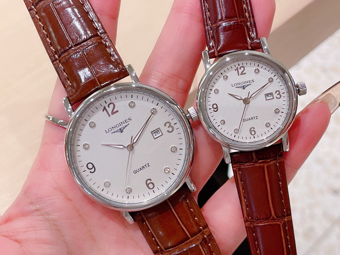 K0   白壳金壳陶瓷40 浪琴 Longines  最新情侣对表 原装进口石英机芯 矿物质玻璃镜面 316L精钢表壳 直径男40mm女30mm 厚8mm如果今天的阳光停止了它耀眼的光芒。那么你的一个微笑，将照亮我的整个世界‍‍‍