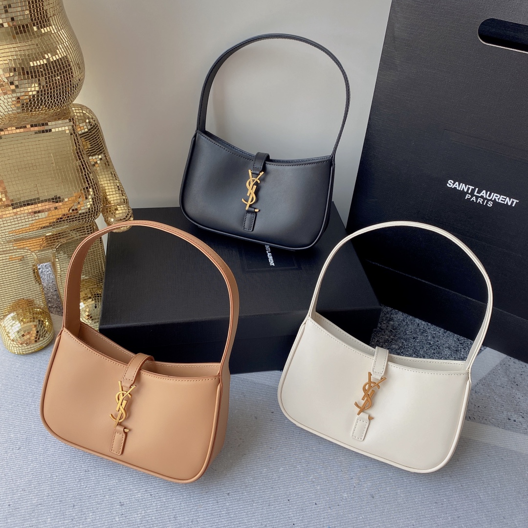 路易威登 Louis Vuitton 高定典藏名品高定成衣时装外套连衣裙衬衫T恤 #CCD05611 4