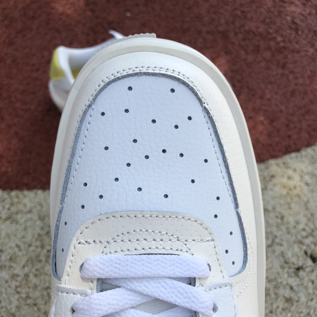 300 耐克Nike Air Force 1 Fontanka 低帮休闲板鞋 DV6984-100