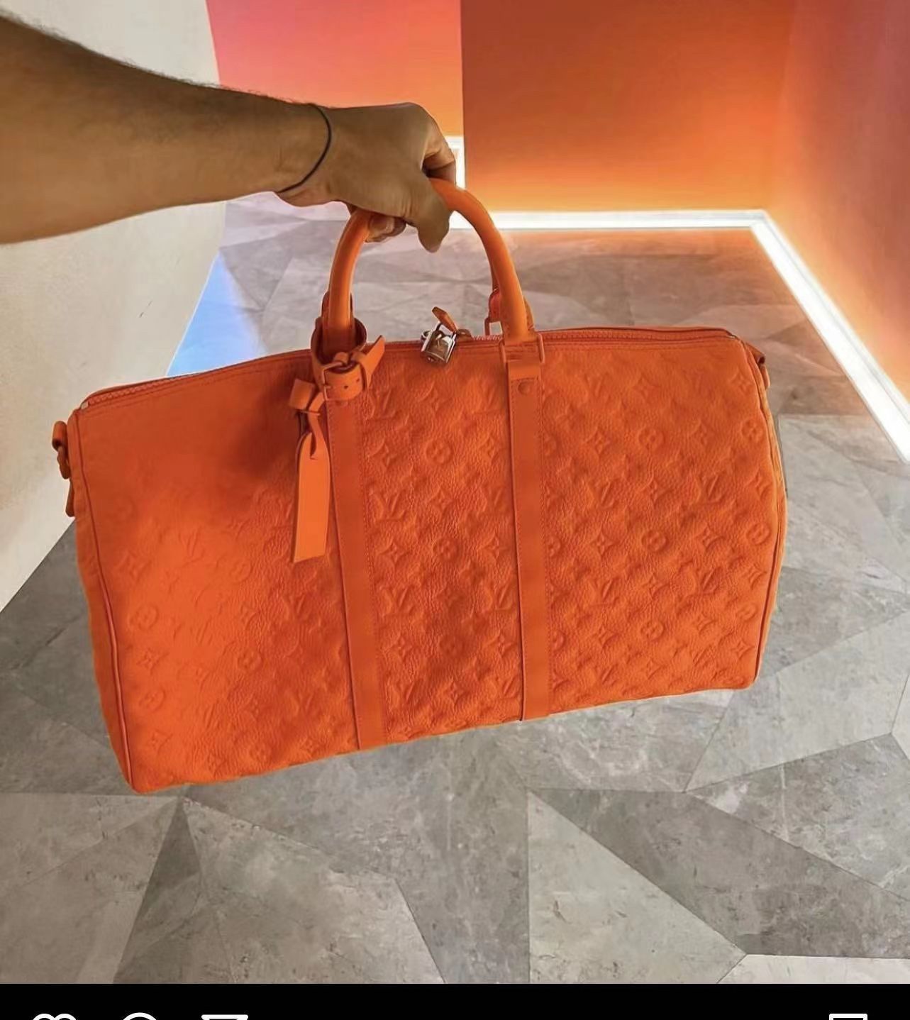 Louis Vuitton LV Keepall Travel Bags Orange M20963