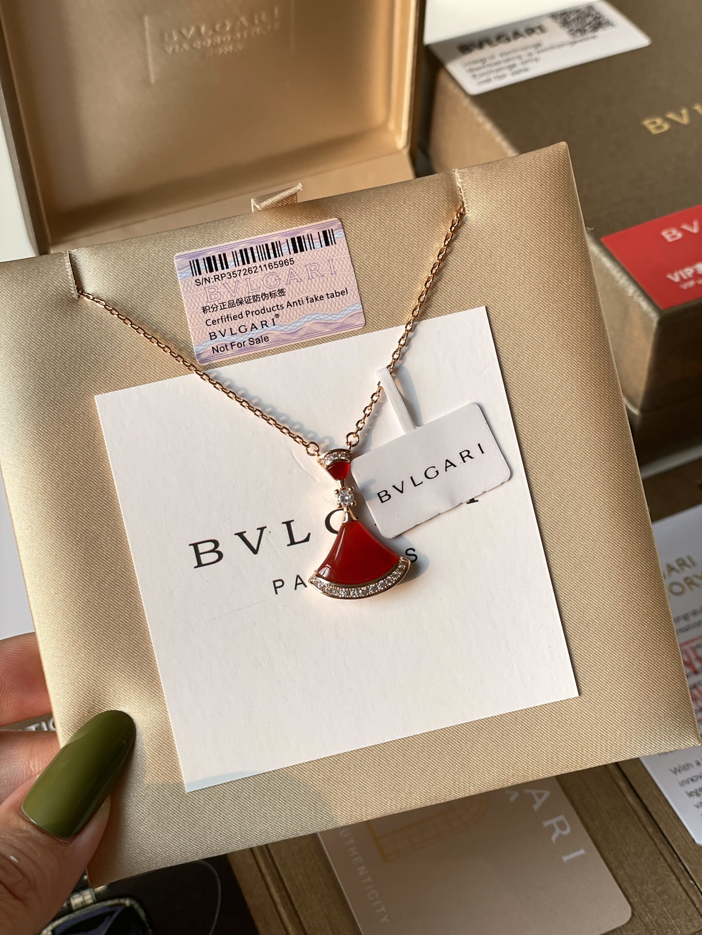 Bvlgari Haute Joaillerie Fine Jewelry Earrings Necklace Ring 4