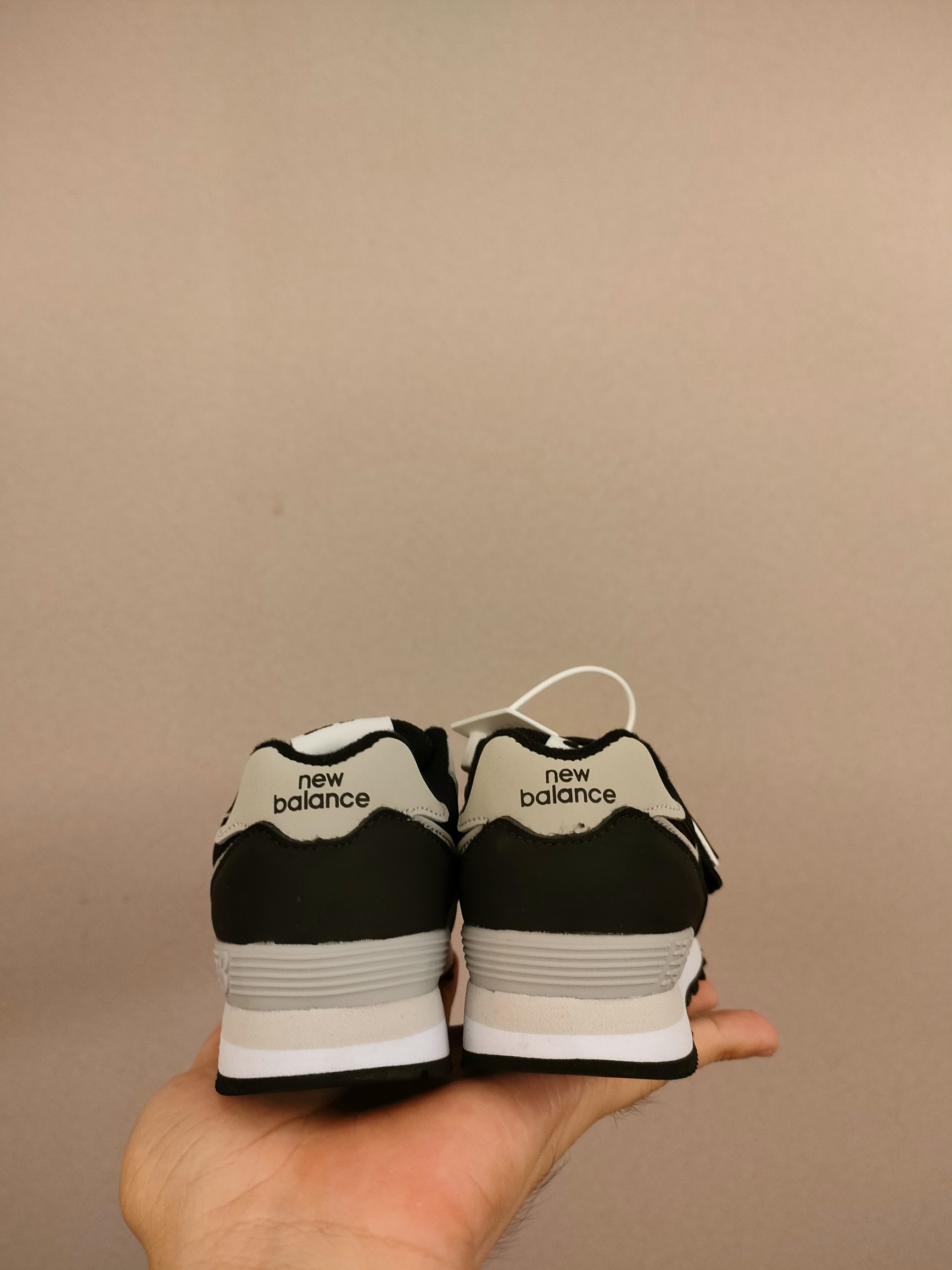 图片[6]-魔术贴ＮＢ574亲子款儿童，软材质+魔术贴+防臭海波丽鞋店 尺码26-37 经典的574系列！该系列传承了品牌的诸多优点，大胆创新！堪称经典系列里的经典，也是最为热门的系列！时隔一年，再次带来的童鞋，必属重磅～-选品中心