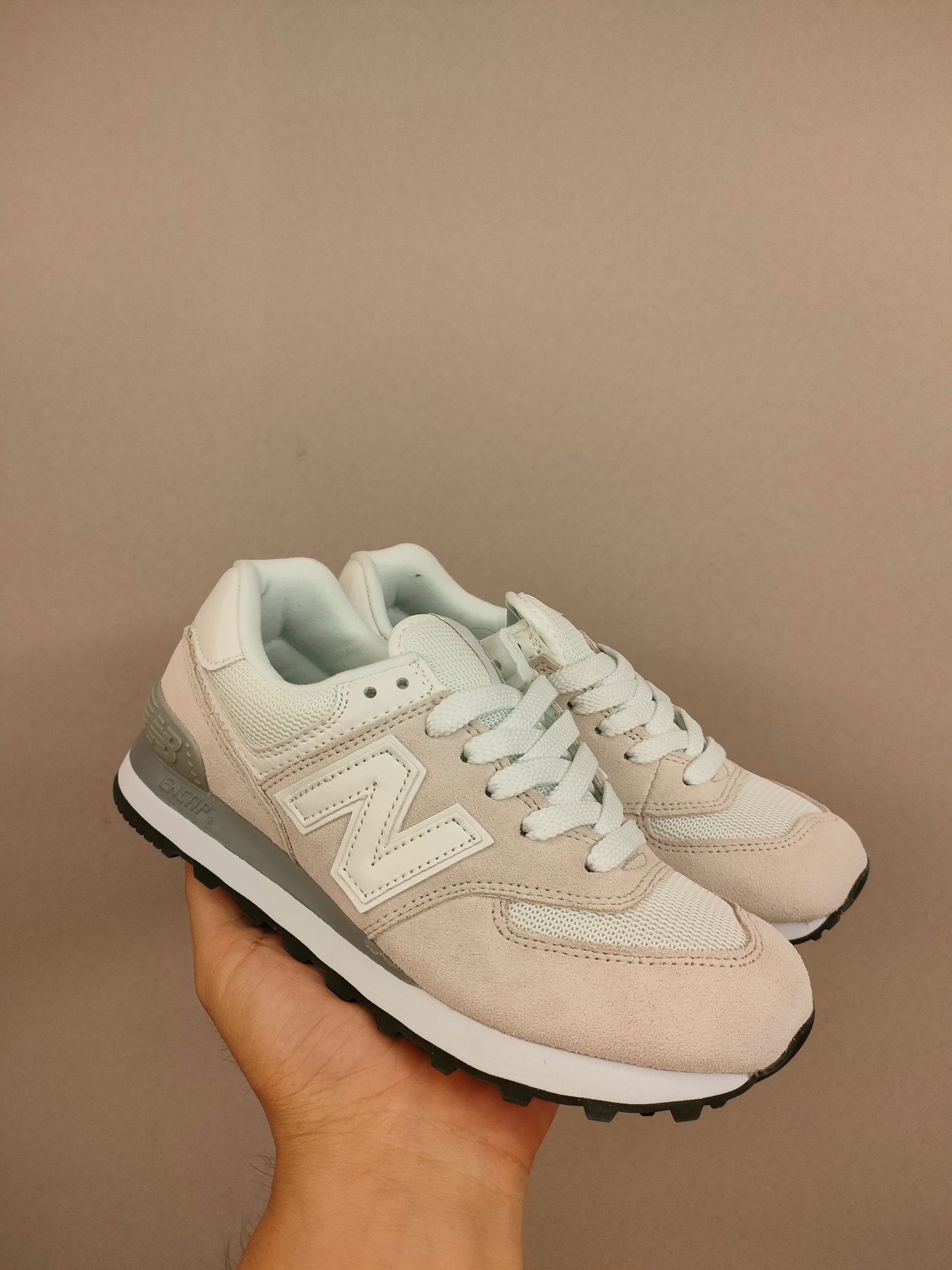 图片[3]-魔术贴ＮＢ574，软材质+魔术贴+防臭海波丽鞋店 尺码26-37 经典的574系列！该系列传承了品牌的诸多优点，大胆创新！堪称经典系列里的经典，也是最为热门的系列！时隔一年，再次带来的童鞋，必属重磅～-选品中心