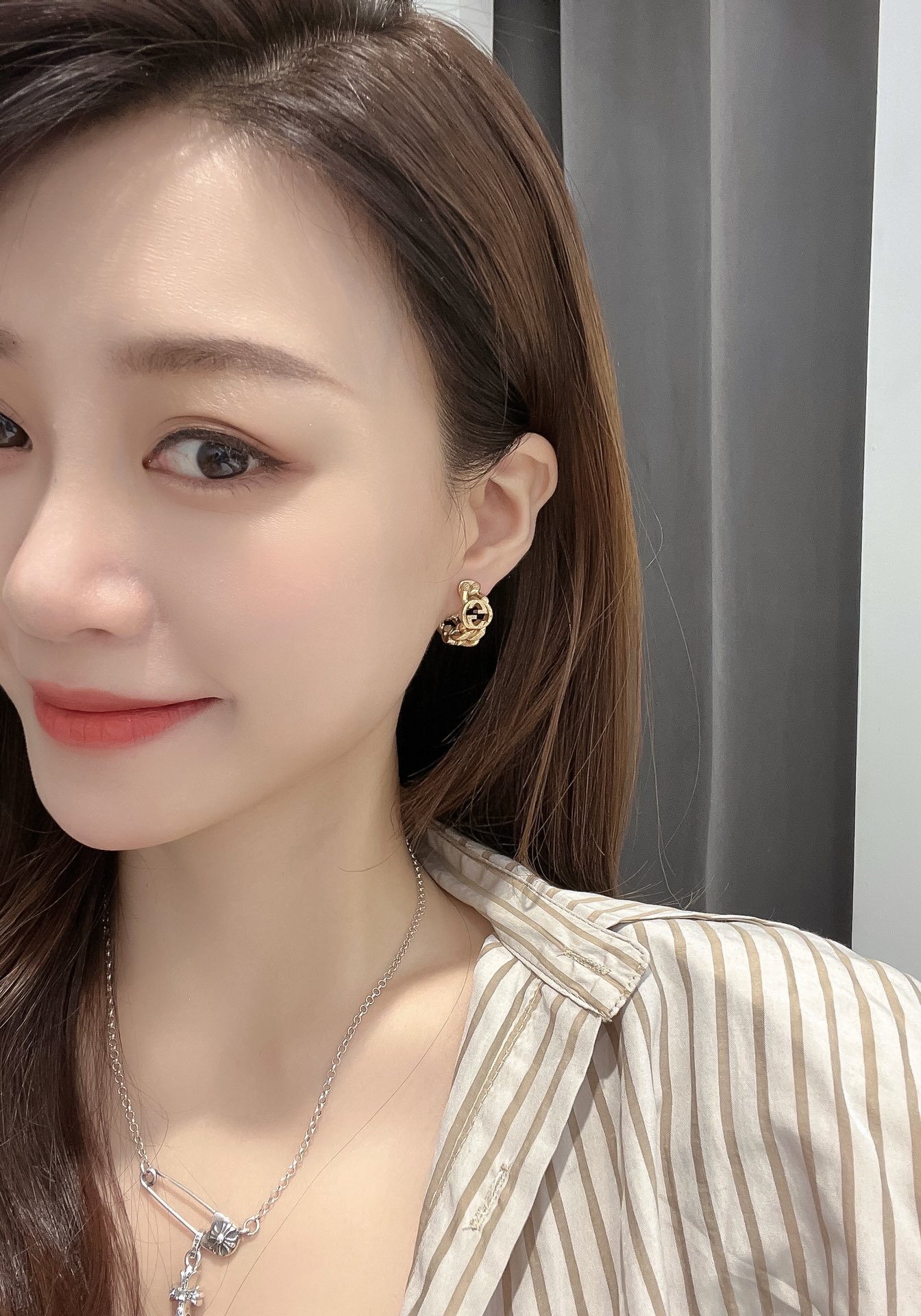 구찌 더블 G 빈티지 도금 귀걸이 상세 이미지 6