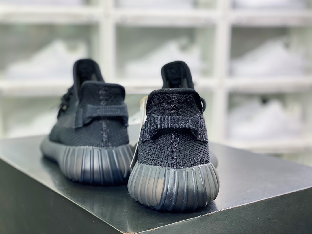 Kanye West x Yeezy Boost 350 V2 ”Pure Oat” all-match lightweight popcorn midsole casual sports jogging shoes ”New Black Samurai Cool Gray” HQ4540