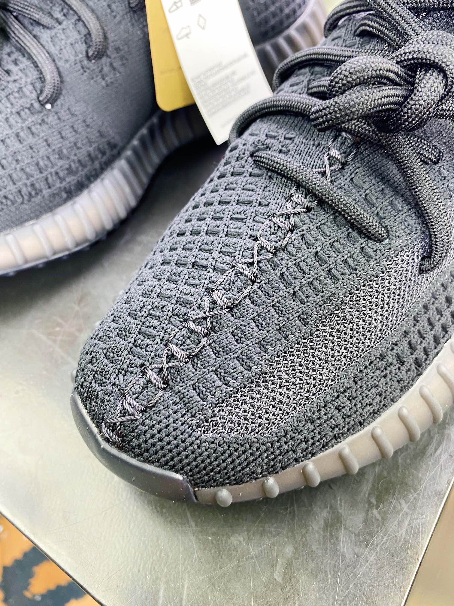 Kanye West x Yeezy Boost 350 V2 ”Pure Oat” all-match lightweight popcorn midsole casual sports jogging shoes ”New Black Samurai Cool Gray” HQ4540