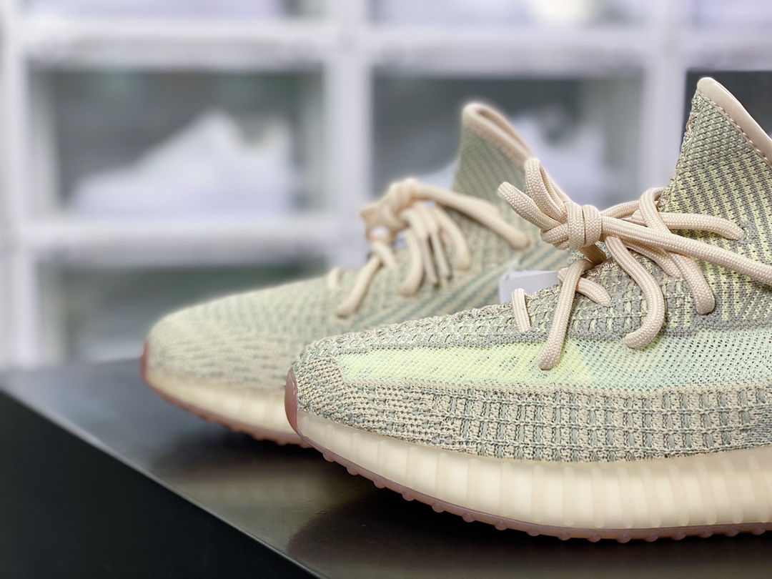 Kanye West x Yeezy Boost 350 V2 ”Pure Oat” all-match lightweight jogging shoes FW3042