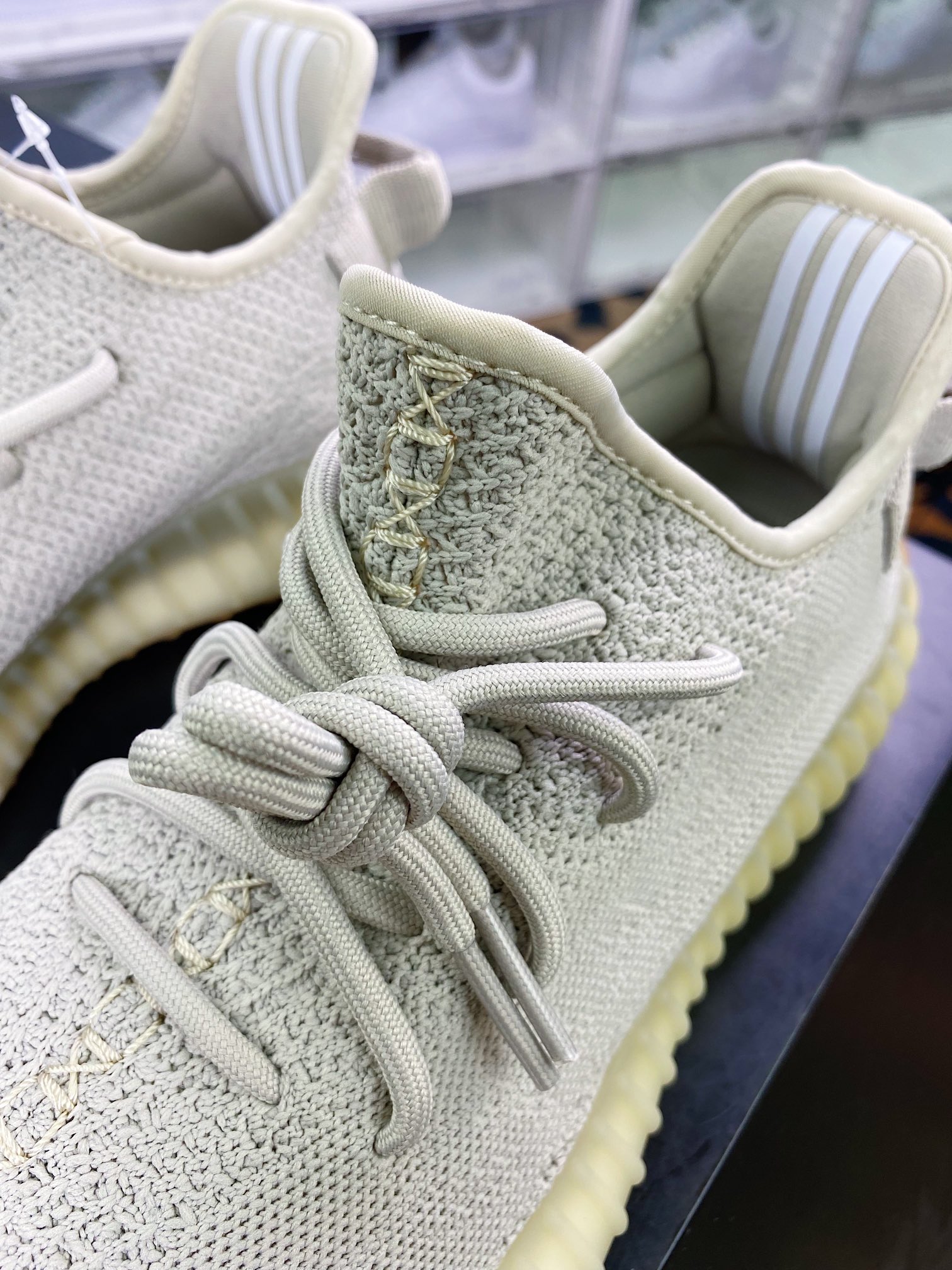 Kanye West x Yeezy Boost 350 V2 ”Pure Oat” all-match lightweight popcorn jogging shoes F99710