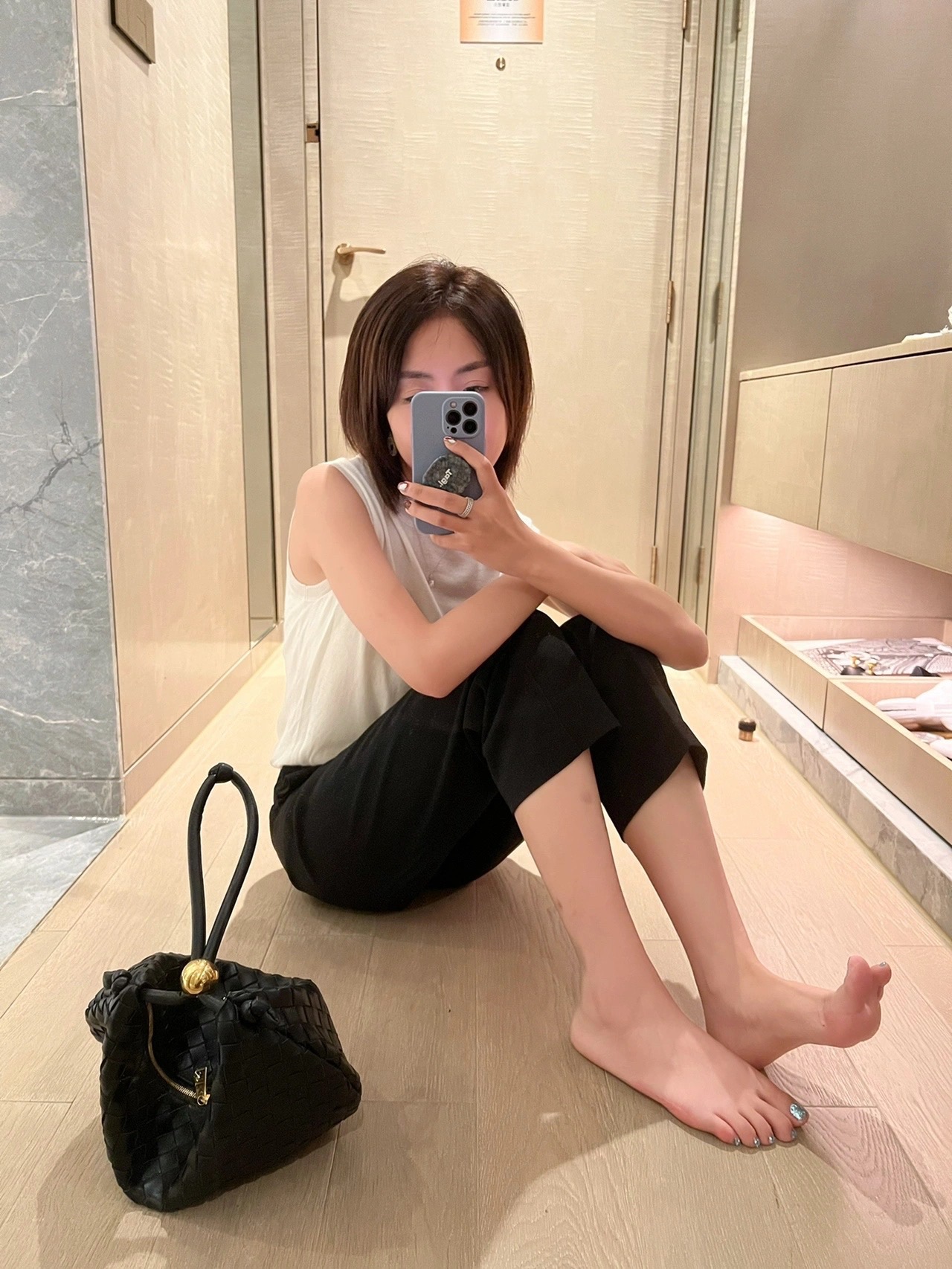 Bottega Veneta葆蝶家 TURN 40CM BAG 701024黑色