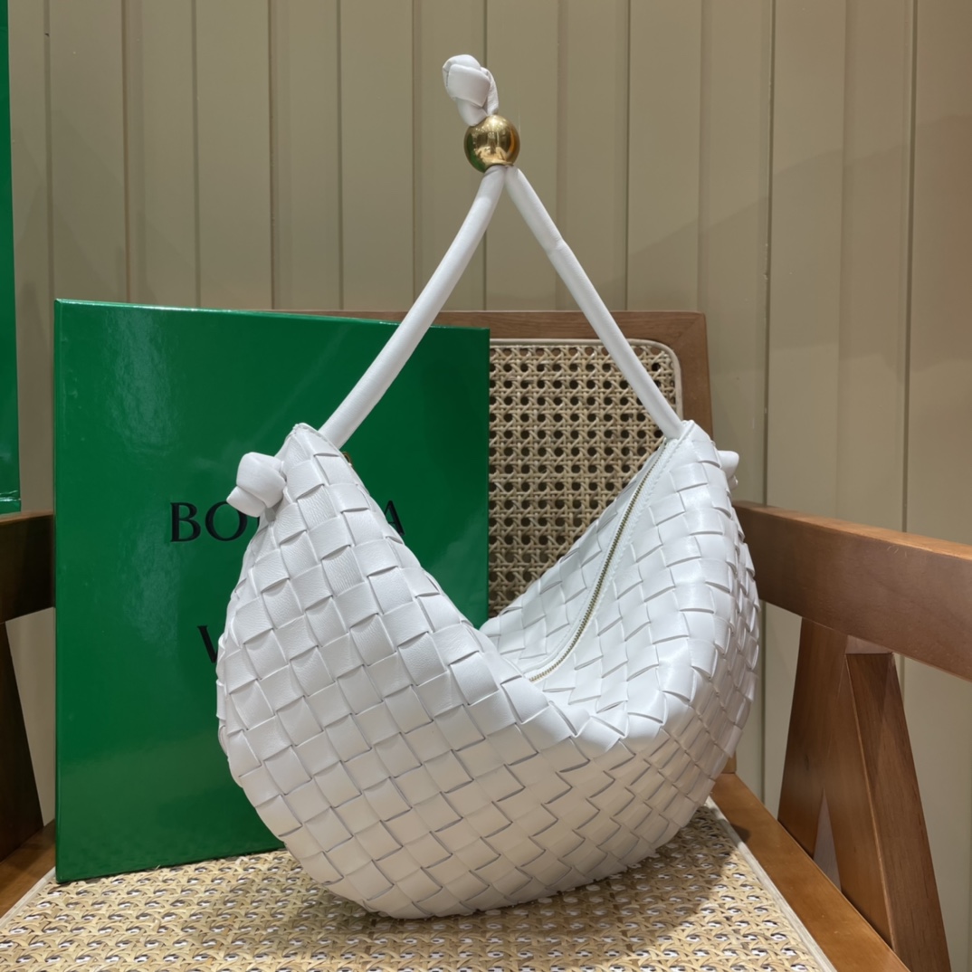 Bottega Veneta葆蝶家 TURN 40CM BAG 701024白色