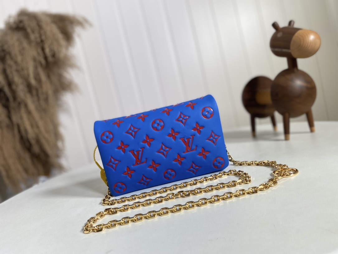 Louis Vuitton LV Coussin Crossbody & Shoulder Bags Designer Replica
 Black Blue Sheepskin Pochette Chains M80745