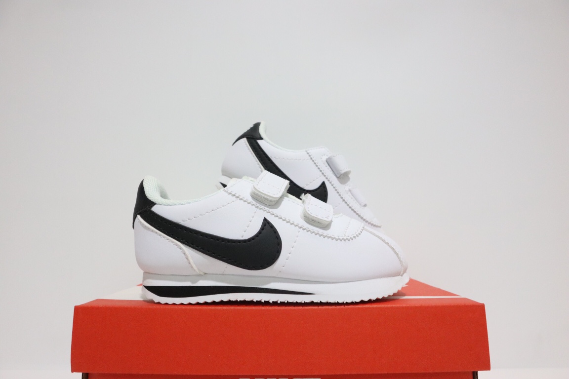 图片[4]-阿甘专G版复古经典系列儿童运动鞋 尺码：22-37.5码 简单的简单复古款式❤️ 魔术贴设计，穿脱超便捷✌🏻 优质皮料，舒适透气☁️ EVA耐磨人字纹防滑大底，脚感超赞👍🏻-选品中心