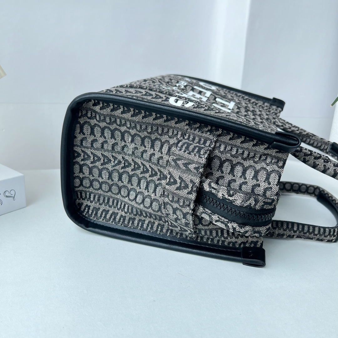 Marc Jacobs mini 26cm