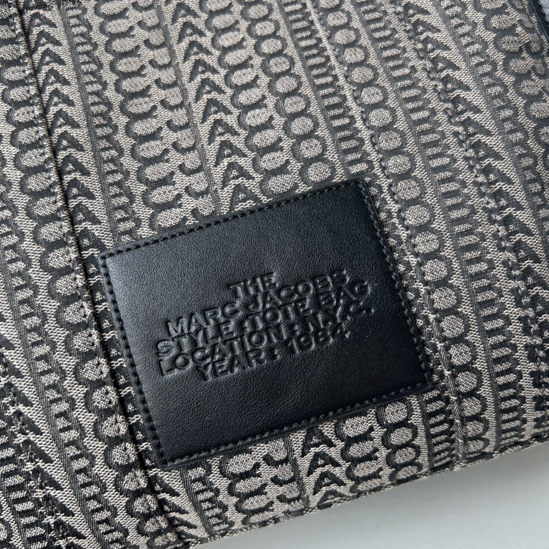 Marc Jacobs mini 26cm
