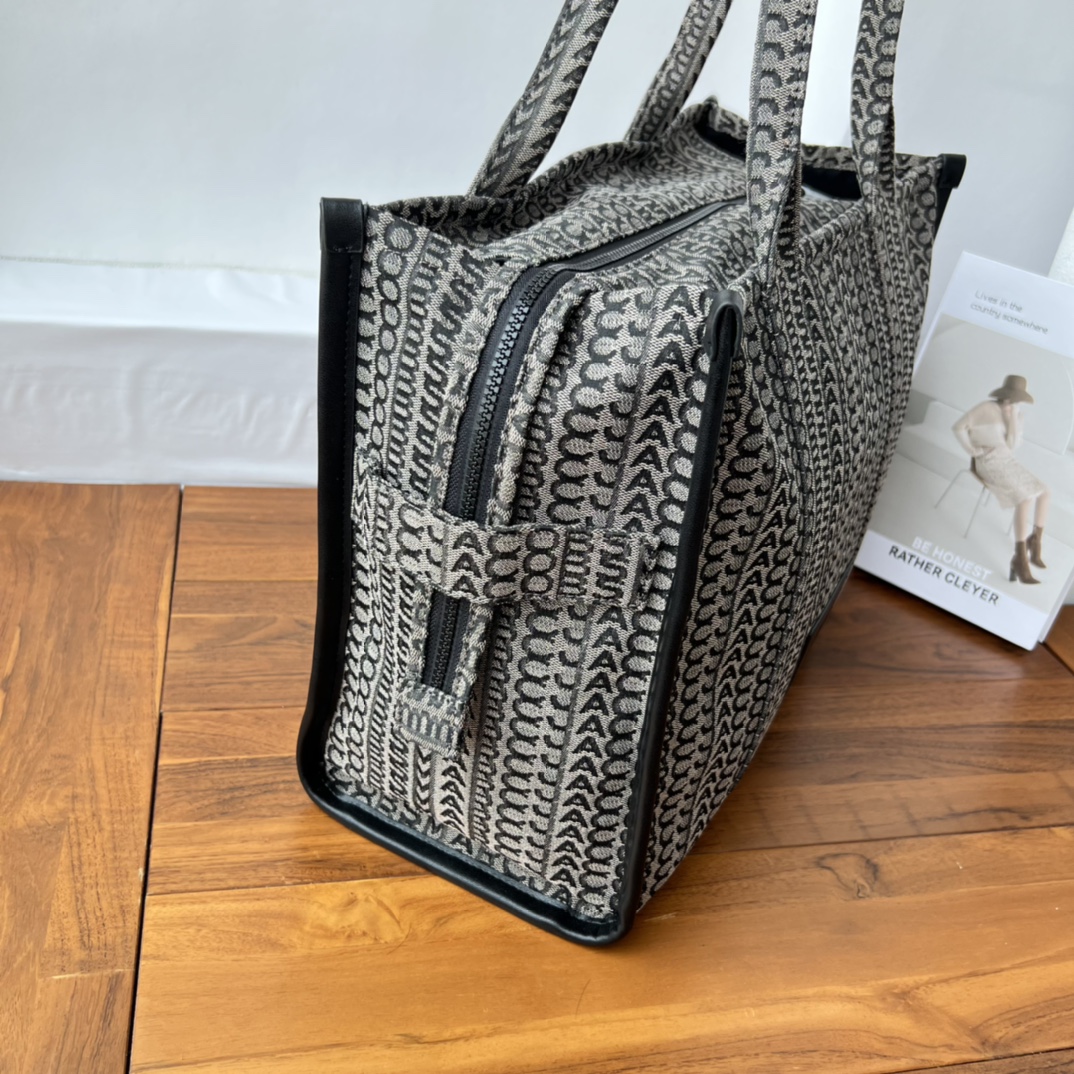 Marc Jacobs 大号 41cm