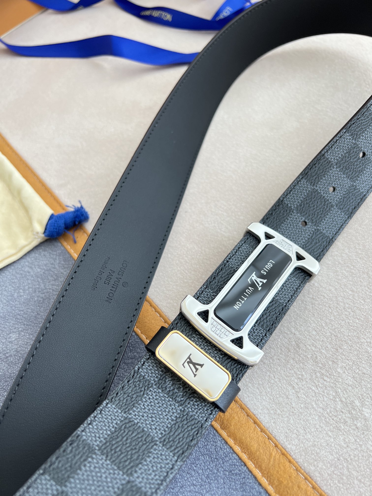 品名LV..路易..威登️腰带皮带原