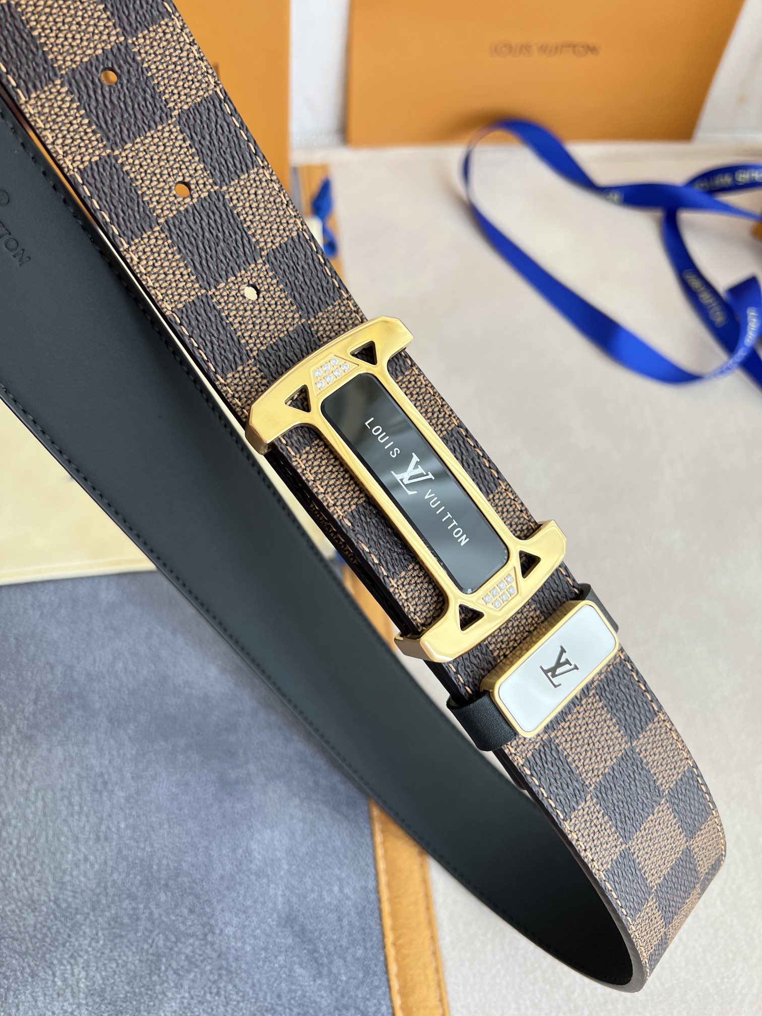品名LV..路易..威登️腰带皮带原