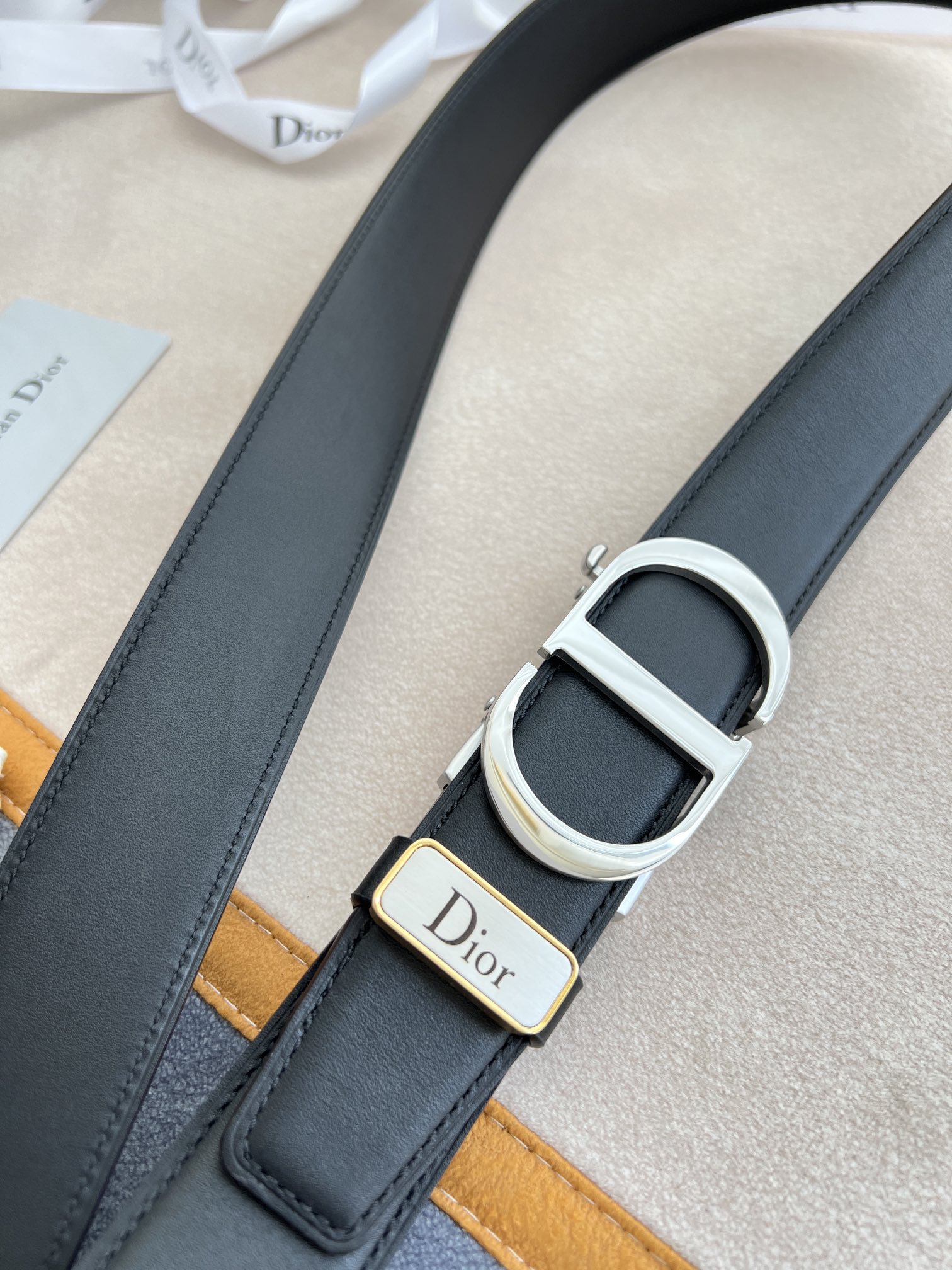 品名迪奥.Dior腰带️自动带皮带型