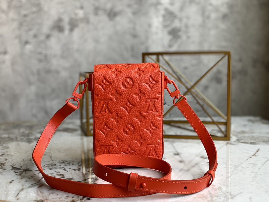 顶级原单M81525橙色压花手机包系列S-LockVerticalWearable钱夹将标志性Monog