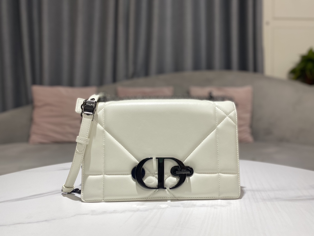 Dior 30 Montaigne 羊皮革 链条手袋 手柄