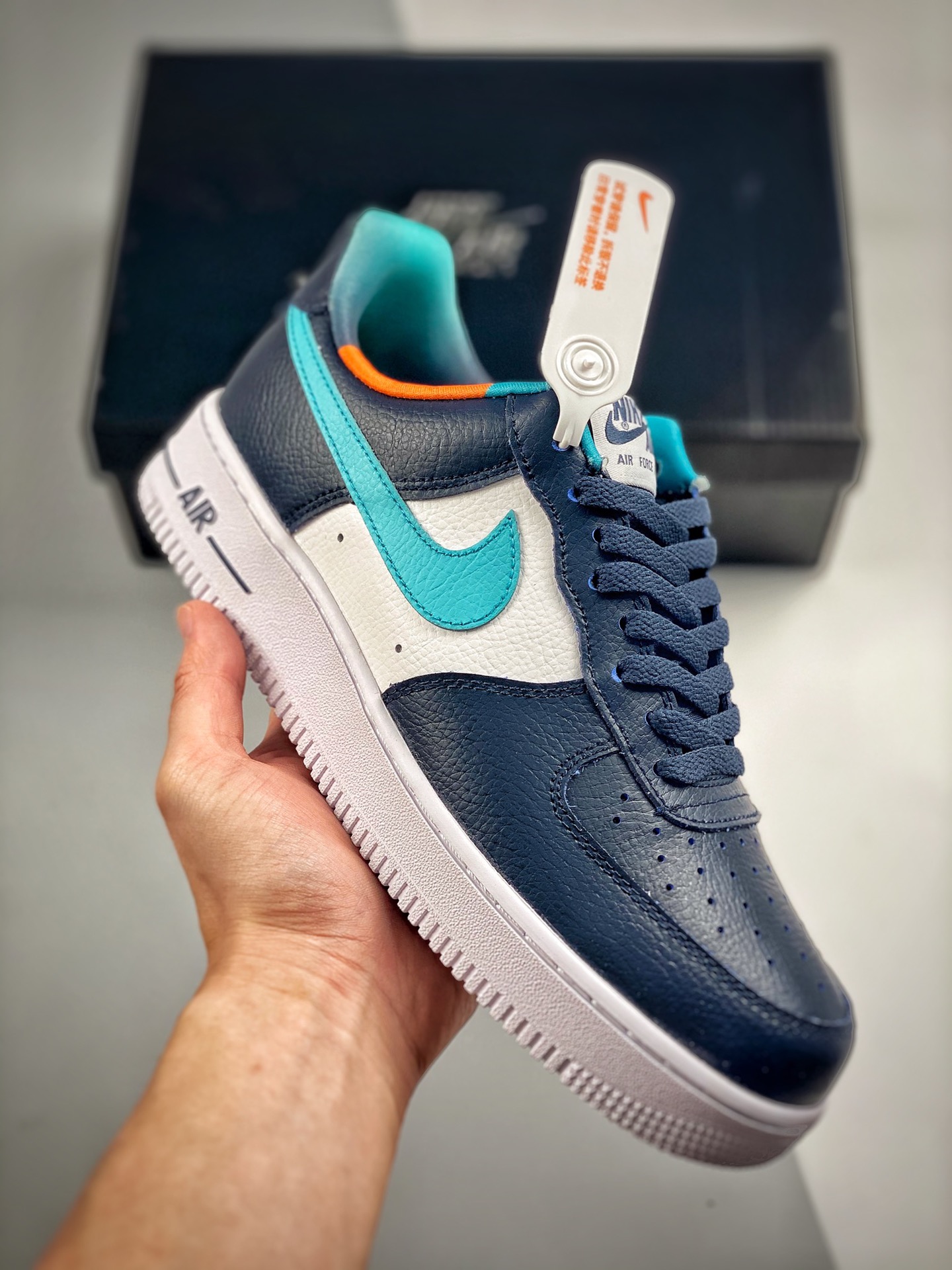 -3 Nike Air Force 1 Low'07 blanco/azul/naranja, horma y plantilla originales, creando la silueta auténtica de Air Force…