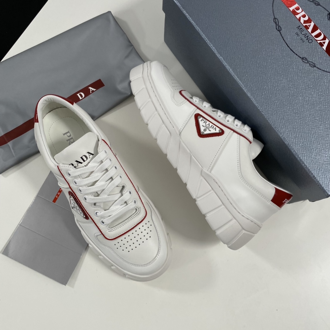 2025 PRAD * FLY BLOCK Leather Sneakers This gorgeous leather sneaker interprets